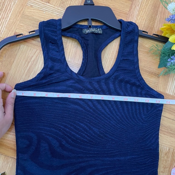 Dress - Picture 4 of 7